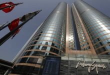 Hong Kong Lures Wave