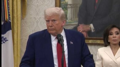 Trump Signals De escalation